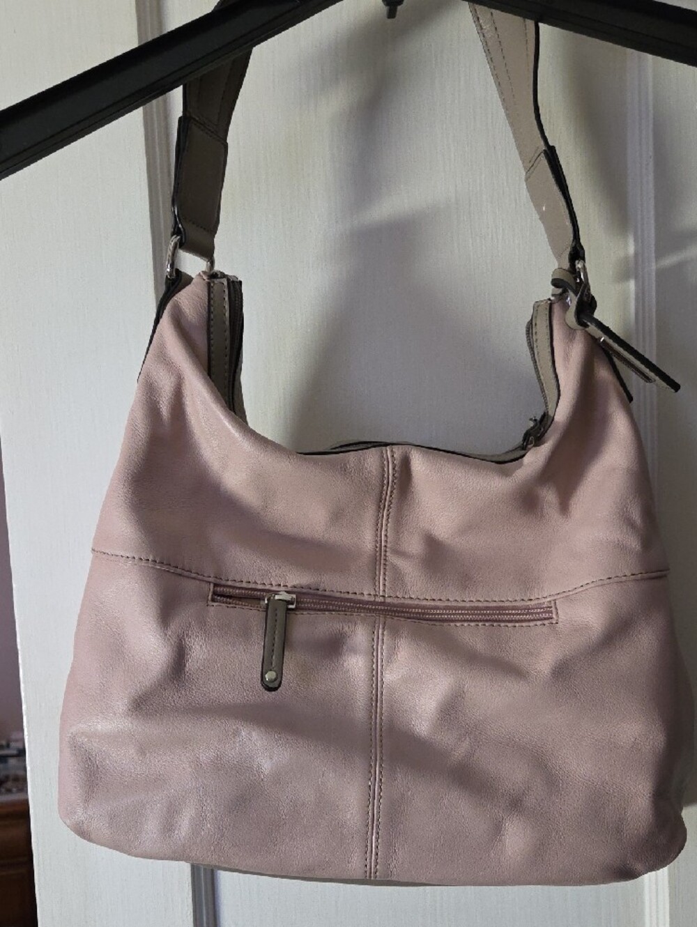 Tignanello Pale Pink Leather Shoulder Bag with Taupe Trim - Picture 3 of 4